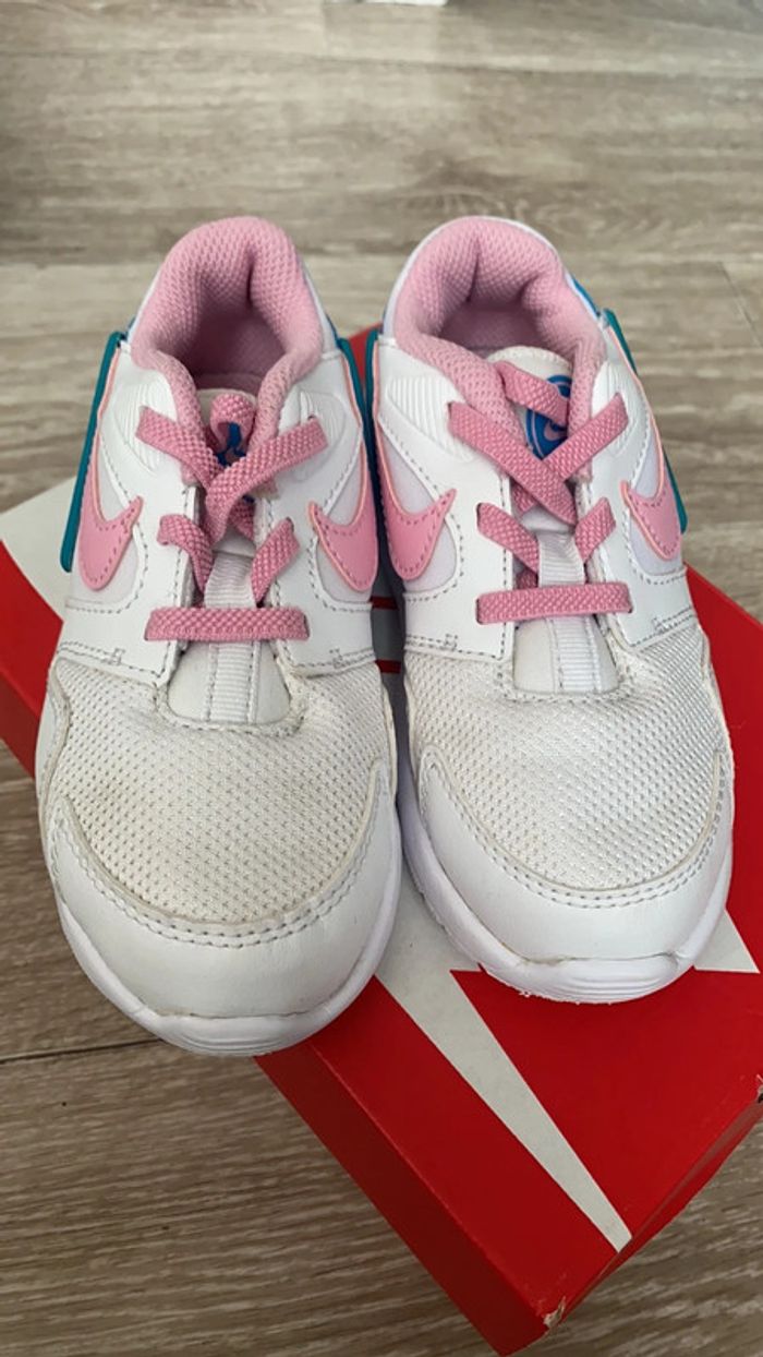 Porté une fois comme neuve taille 26 nike - photo numéro 2