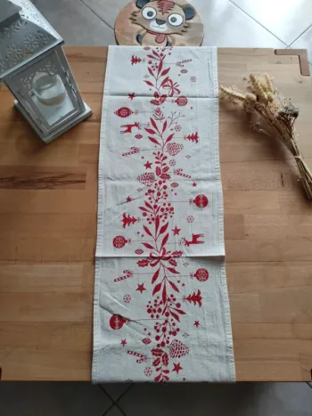 Chemin de table noël