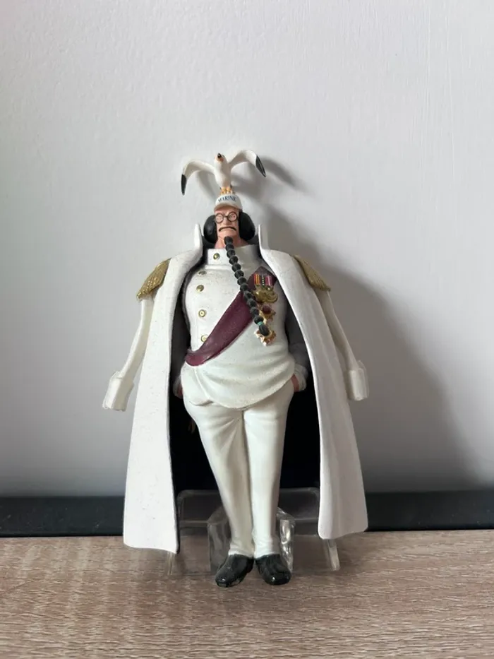 Figurine OP - Amiral en Chef Sengoku