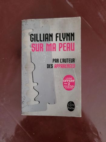 Livre Gillian Flynn Sur ma peau