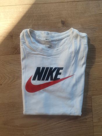 Tshirt manches courtes Nike