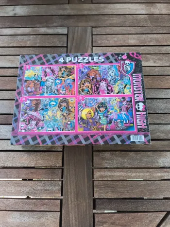 Puzzle monster high