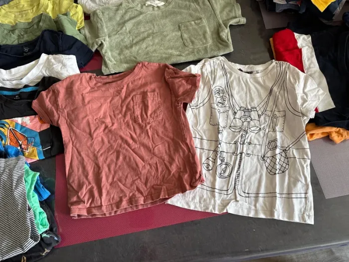 Lot tee-shirts 4 ans - photo numéro 3