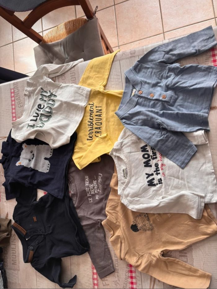 Lot vêtements garçon 3 mois - photo numéro 3