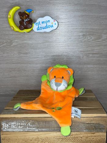 UTP17 doudou lion 🦁 U tout petits