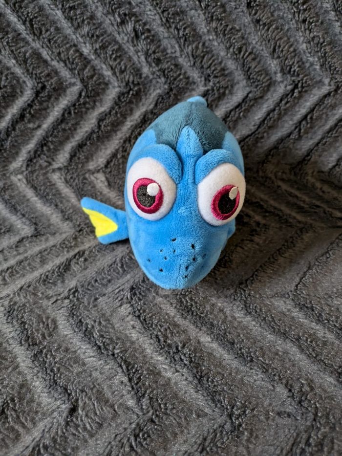 Le monde de Dory - Cherche et trouve et sa peluche - photo numéro 9