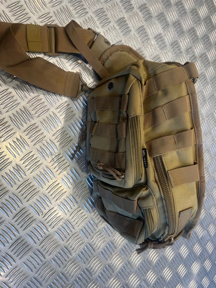 sac a dos tactique bandouliere an 10 litres mil-tec 14059105 - photo numéro 2