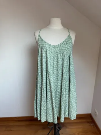 Superbe robe fluide en viscose neuve ample 🌸 40 42 44