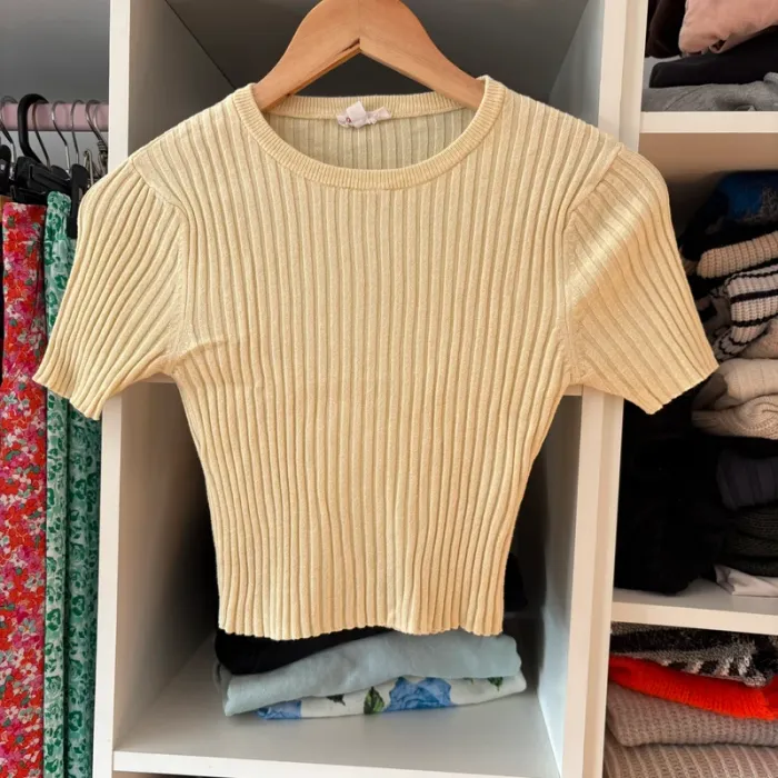T-shirt Jennyfer • jaune • 36 🌼