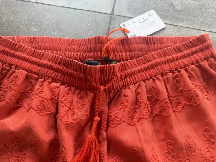 Short Superdry taille 42 neuf étiquette - photo numéro 2