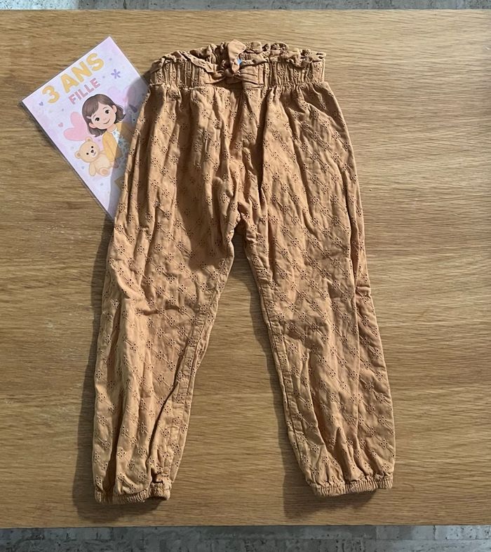 Lot de 3 pantalon et pantacourts - photo numéro 2