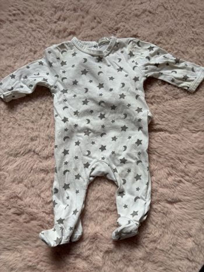 Lot 6 pyjamas 1mois - photo numéro 3