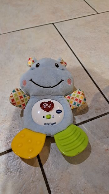 Peluche hippopotame musical