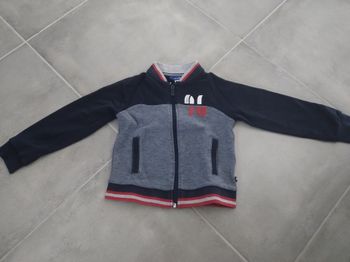 Gilet zippé 4 ans