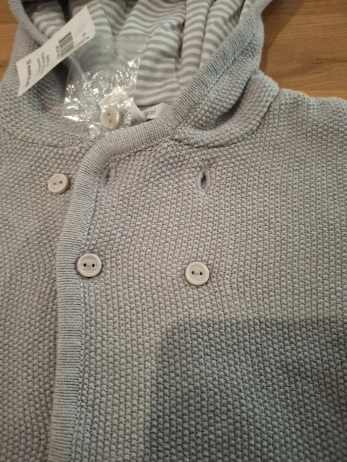 Veste gilet obaibi 12 mois neuf - photo numéro 5