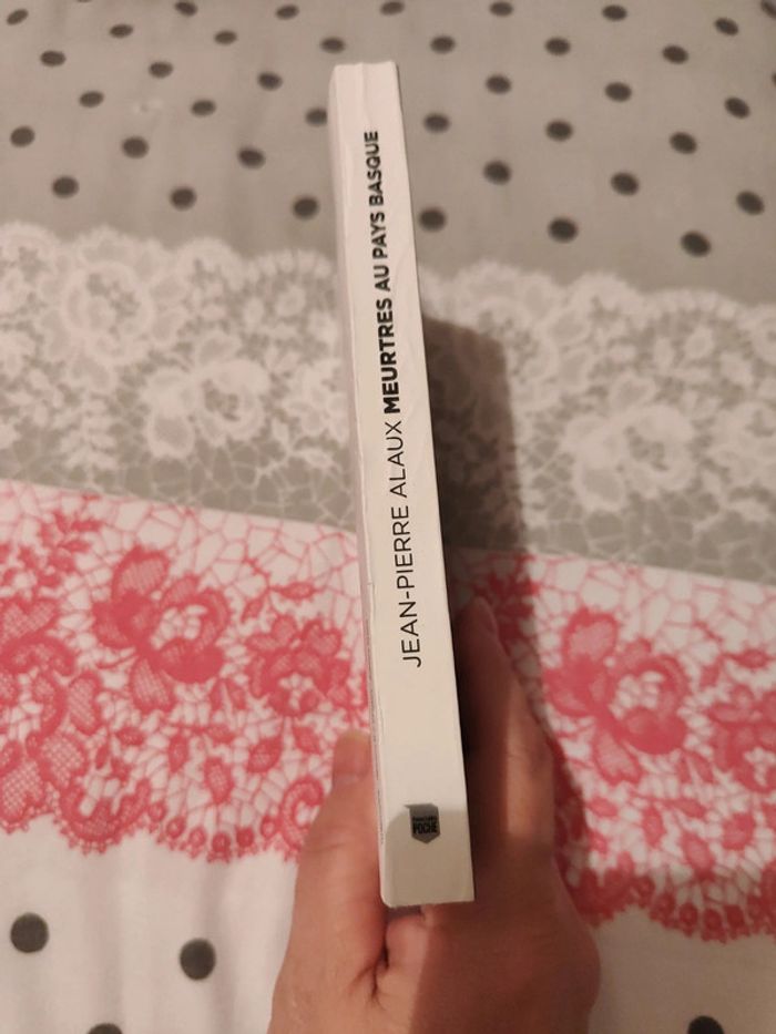 Meurtres au pays basque - photo numéro 3