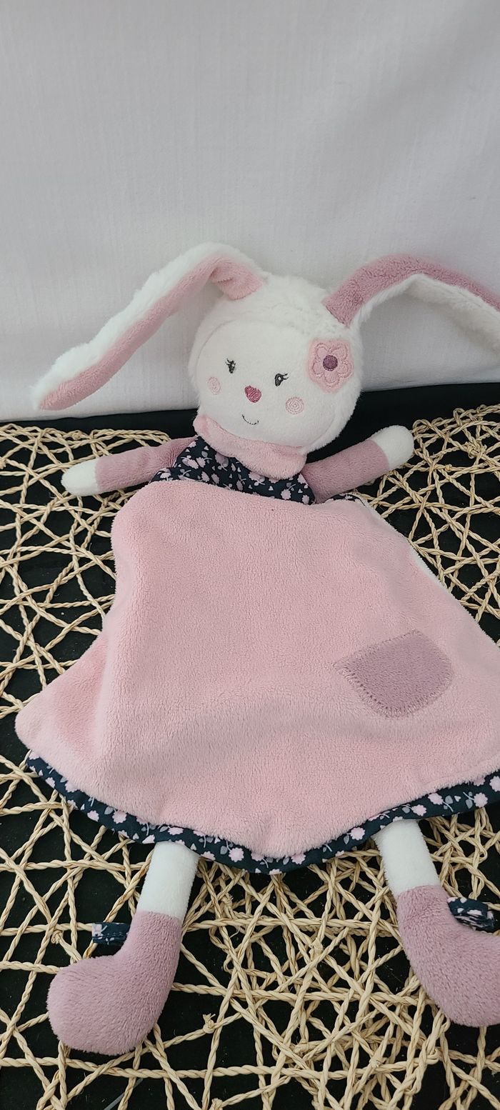 Doudou plat lapin rose Miss Chipie SAUTHON