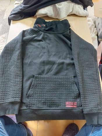 Pull col haut