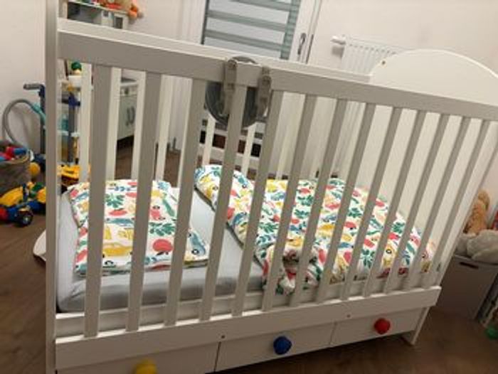 Lit bébé - photo numéro 3