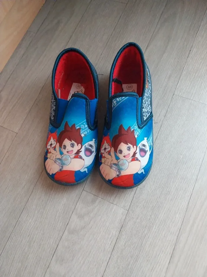 Pantoufle garçon pointure 33