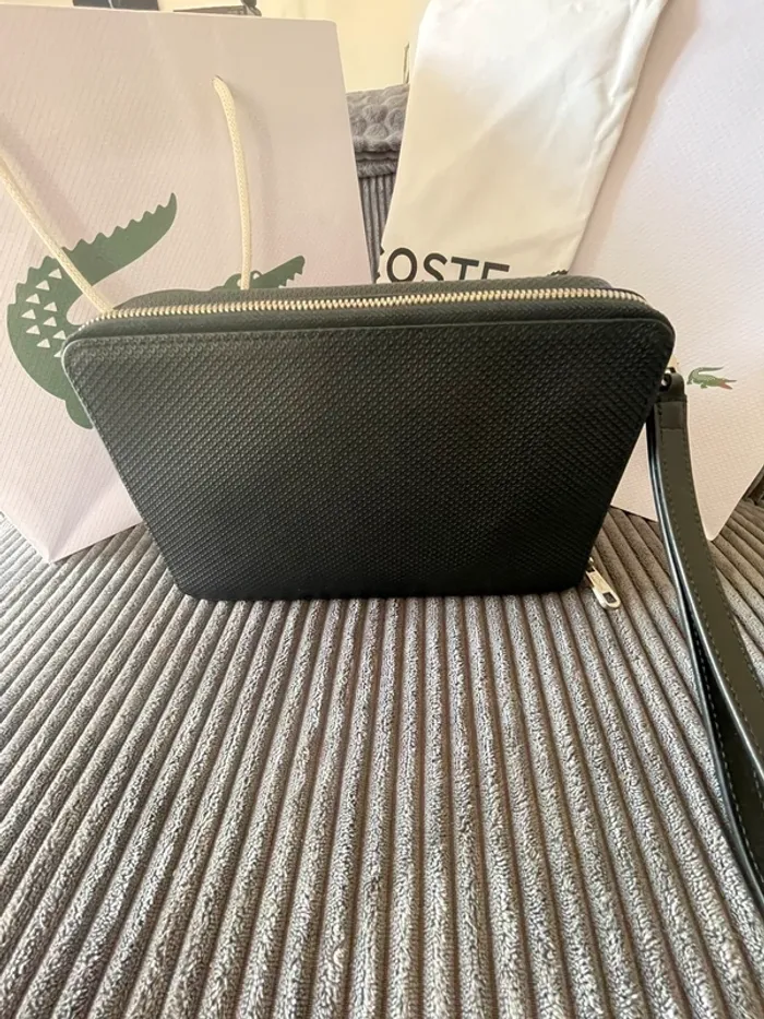 Pochette Lacoste - photo numéro 3