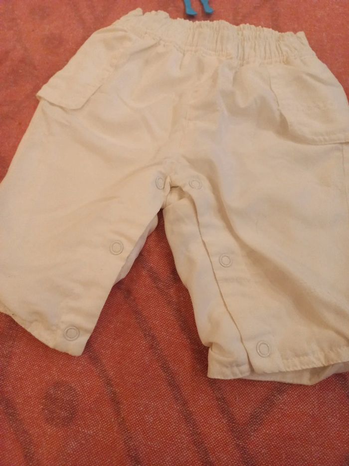 Beau short mixte doublé ouverture change 3 a 6 mois - photo numéro 2