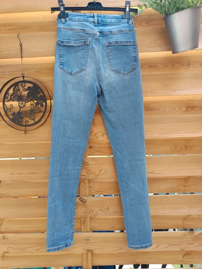Jean taille 36 - photo numéro 4