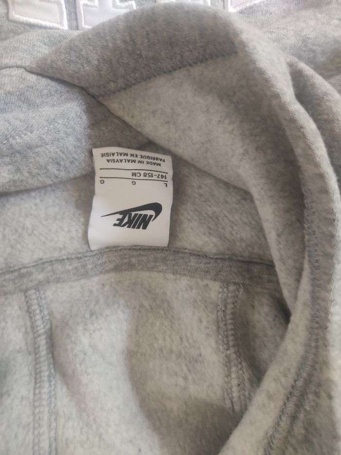 Pull capuche - photo numéro 3