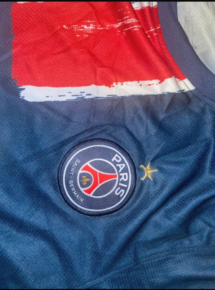 Maillot de foot Paris avec étoile - photo numéro 4