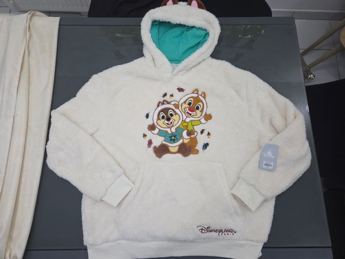 Sweat Polaire logo Disneyland Paris Tic & Tac Winters taille L +1 cadeau Disney offert