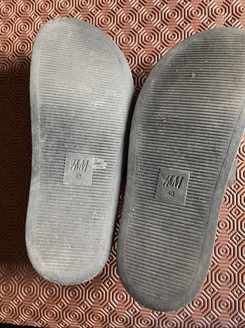 Mules noires
