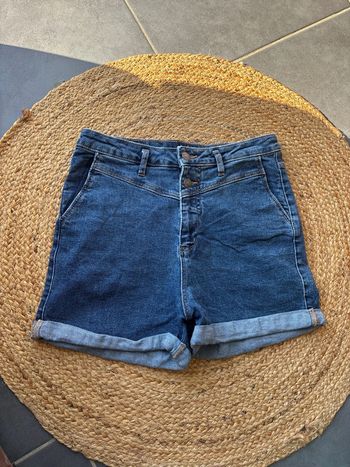 Short taille haute