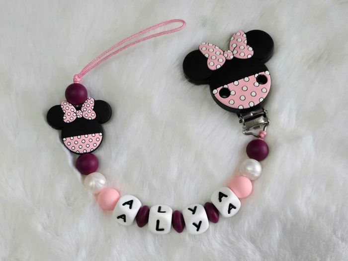 Attache sucette personnalisé en silicone minnie