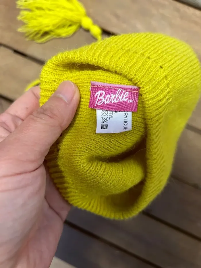 Bonnet fille Barbie 3-5 ans neuf - photo numéro 6