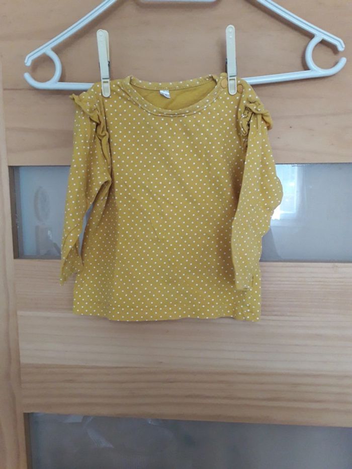 Haut manche longues à pois