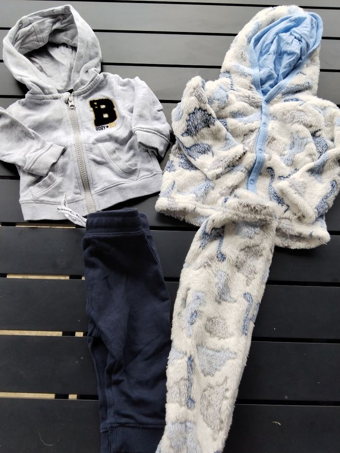 Vêtements automne-hiver garçon 6 mois - photo numéro 3