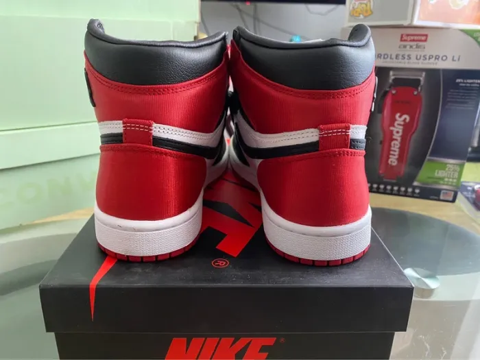 Jordan 1 high rétro high satin black toe - photo numéro 8