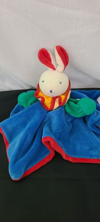 Doudou Plat/Mouchoir Lapin Blanc Bleu Rouge Jaune Vert Vite Un Câlin Moulin Roty