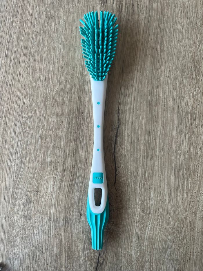 Goupillon biberon MAM