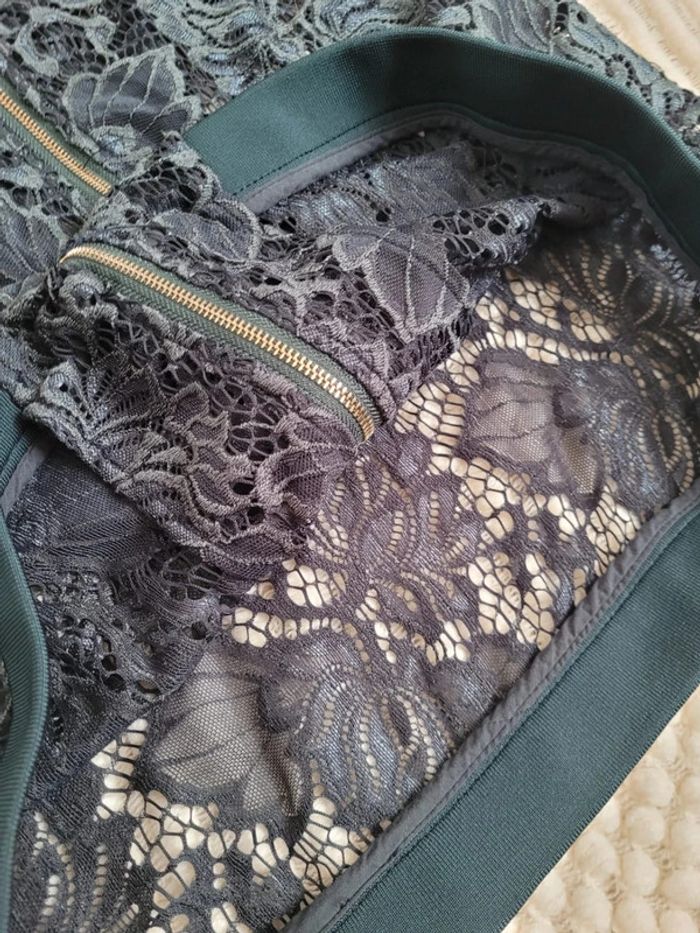 Veste femme en dentelle M - photo numéro 4