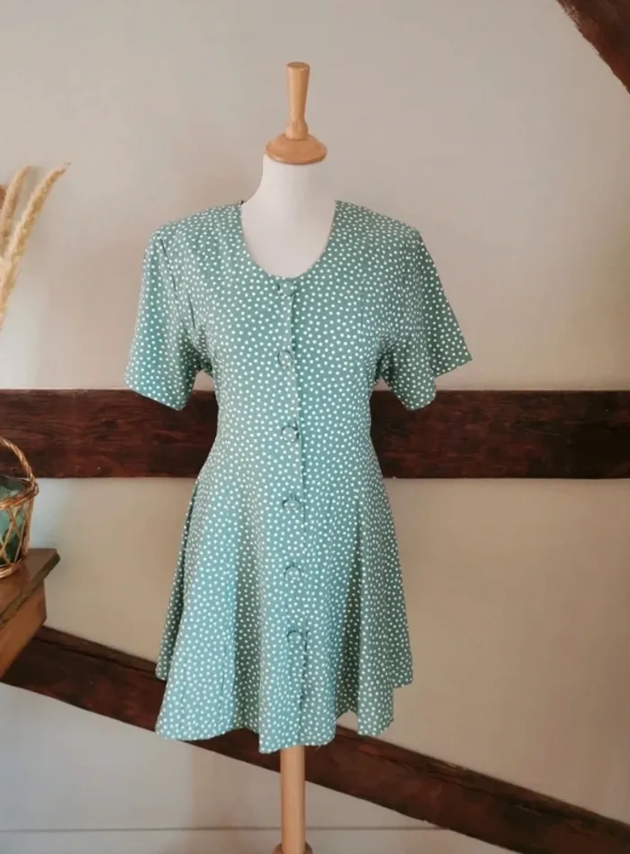 Robe à pois verte viscose