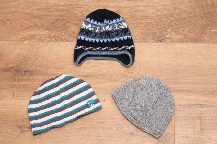 Lot bonnets bébé