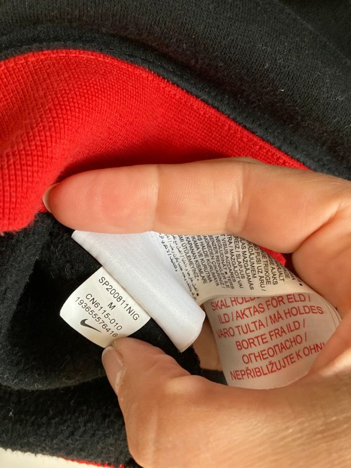 Veste Nike 10 ans - photo numéro 4