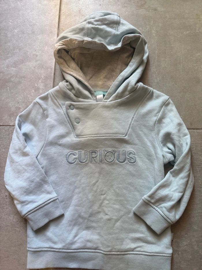 Sweat-shirt capuche bleu 23 mois