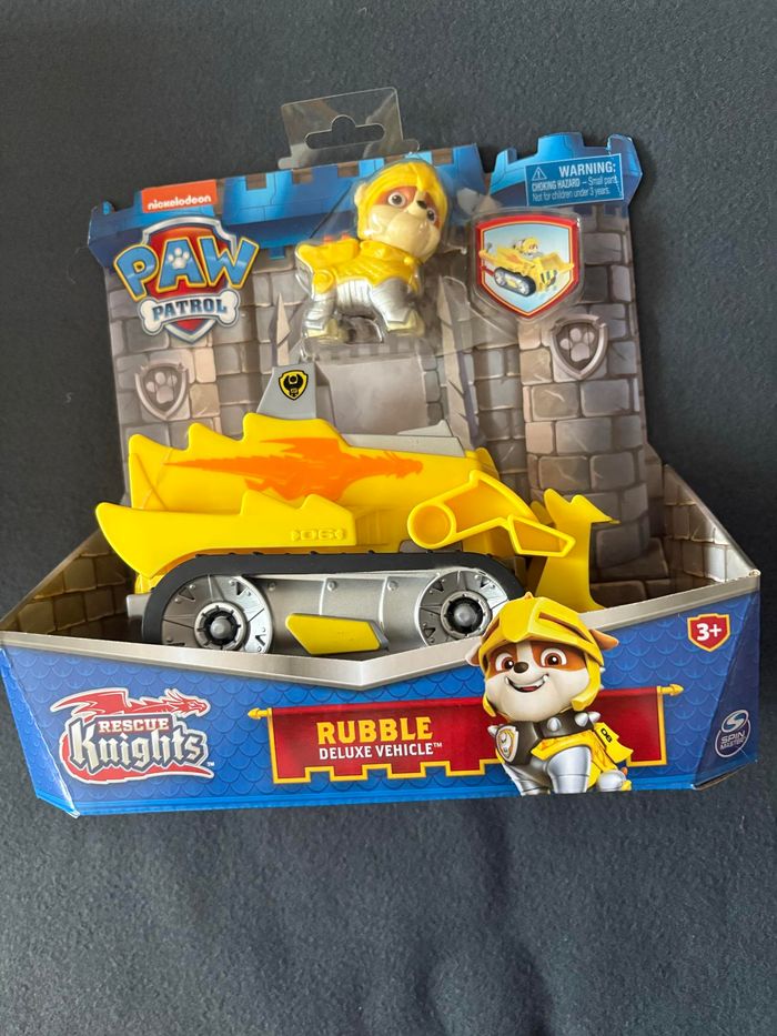 Vehicule + Figurine Rubble Rescue Knights La Pat' Patrouille - La Pat' Patrouille