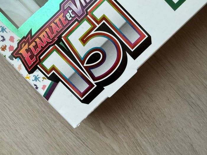 Coffret Pokémon collection premium eaux florissantes 151 EV3.5 - photo numéro 4
