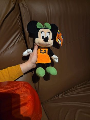 Peluche Minnie robe citrouille Disney neuf +-17 cm