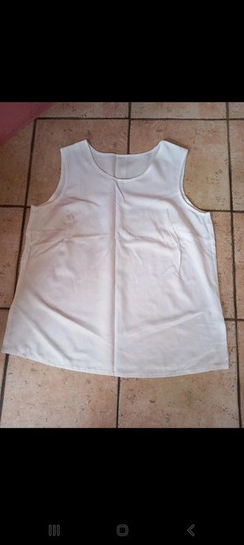 Débardeur blanc Neuf viscose T44 B.porte