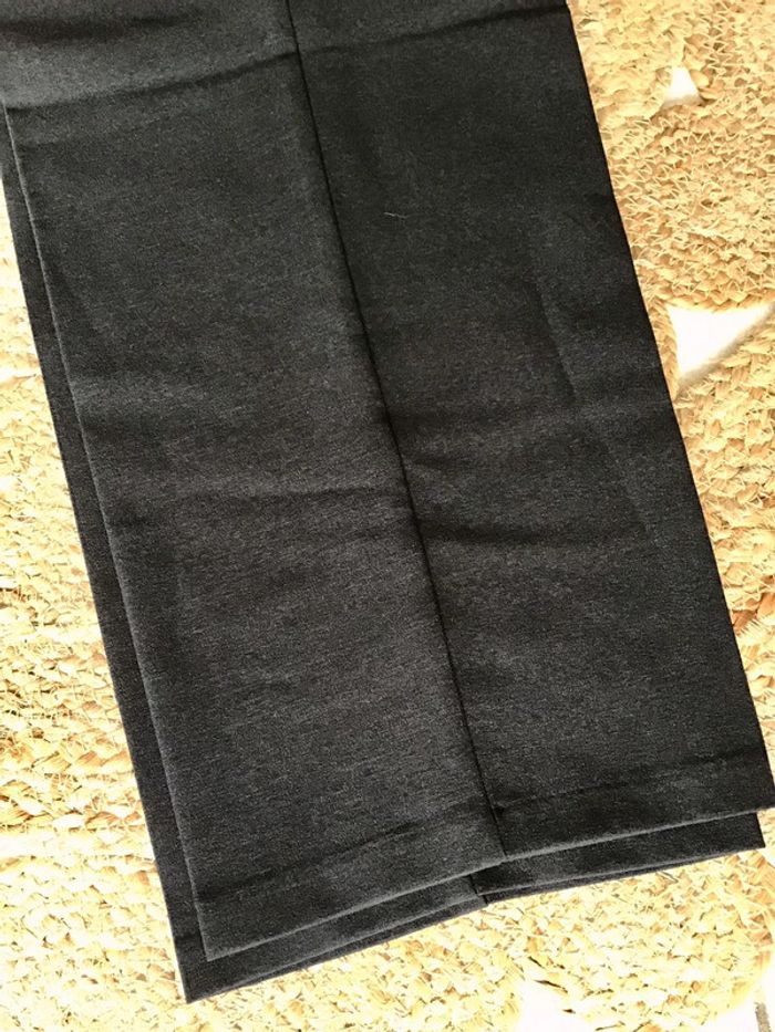 Pantalon noir à poches taille 54 marque Refa - photo numéro 3