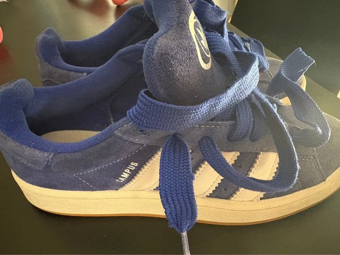 Adidas Campus bleues – T. 40 2/3 – bon état - photo numéro 2